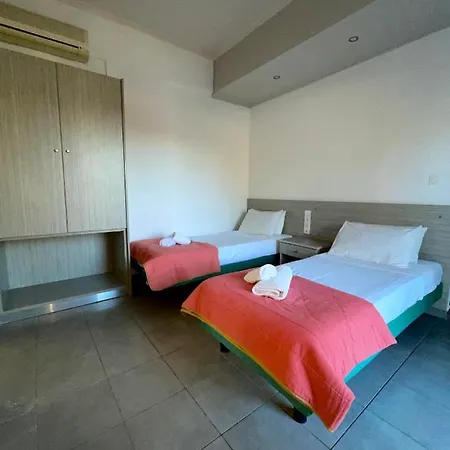Oula Maisonettes カボス