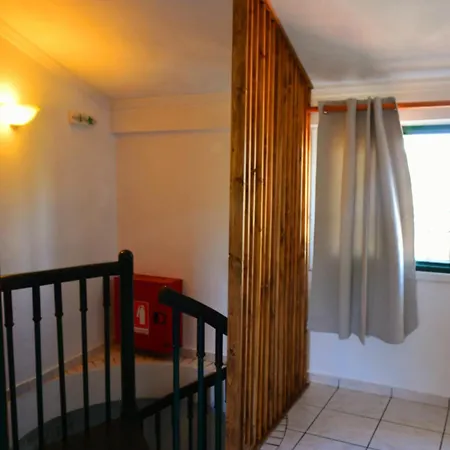 호텔 Oula Maisonettes 3*